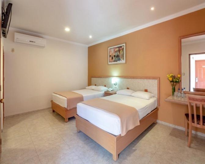 Tecnohotel Itzáes Mérida Exterior foto